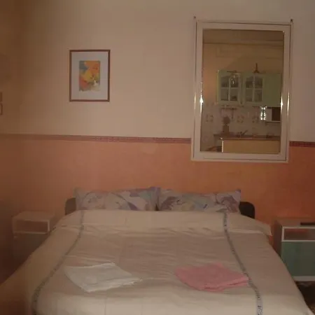 Πανσιόν Platan Vendeghaz Gyula