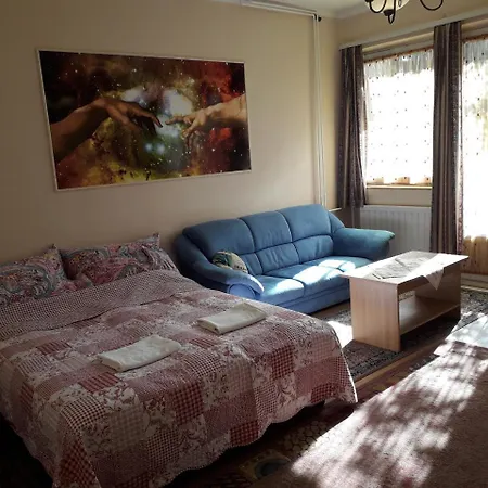 Platan Vendeghaz Πανσιόν 2*